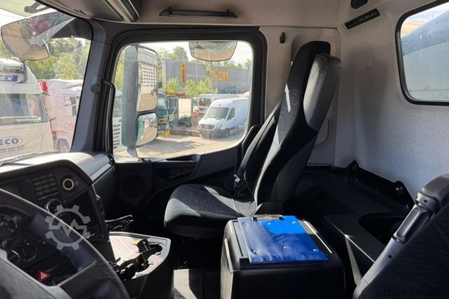 Autocarro ribaltabile MERCEDES-BENZ Arocs 4151 8x4 Moser