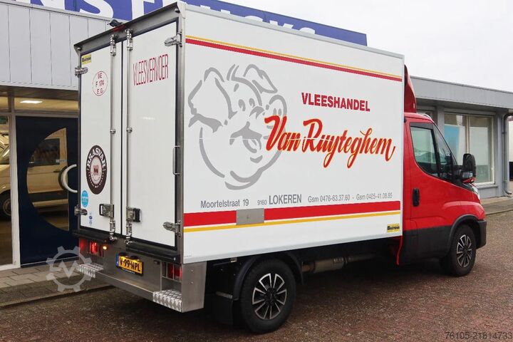 Kyld låda Iveco 35S 180 180 Hi-Matic Koelwagen + deuren. Carrie...