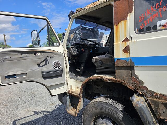 Teherautó platóval (nyitott) MAN VW-MAN 8.150 FAE G90 4x4 Doppelkabine