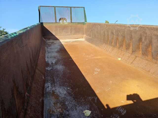 Kipper LKW Volvo FH520-37 8X4 JMNL Ad-Blue Lift-Lenk 14m³