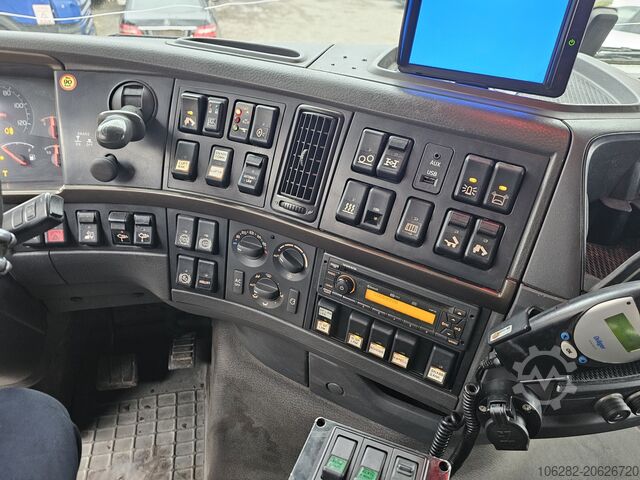 Kipper LKW Volvo FH16 550HP 6X4 Dreiseitenkipper