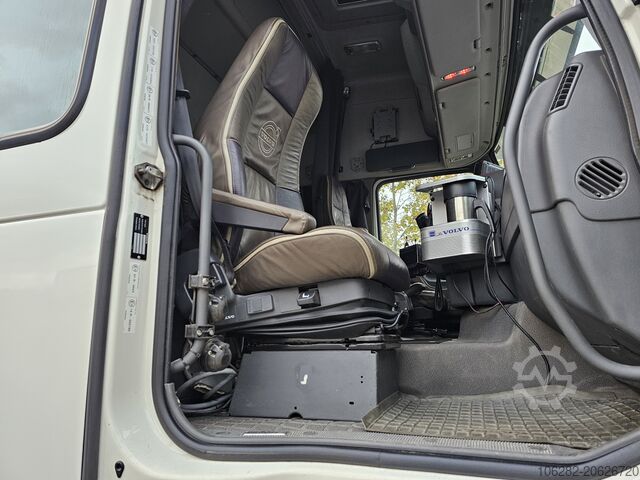 Kipper LKW Volvo FH16 550HP 6X4 Dreiseitenkipper