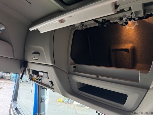 Tung lastbil IVECO AS440S48TX/P GGVS Spezial Edition