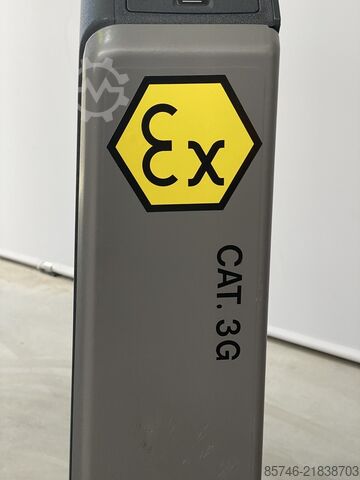 ECE 310 * DEMO * Atex EX * 3G / Zona 2 !! Batería NUEVA !! JUNGHEINRICH ECE 310 * DEMO * Atex EX * 3G / Zone 2 !! NEW battery !!