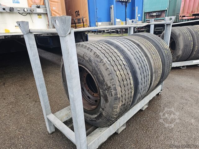 HANKOOK LY gOODYEAR. 385/65 R 22.5 ON RIM