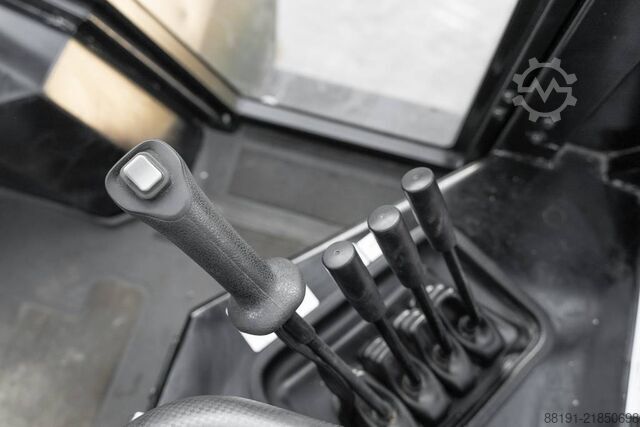 περονοφόρο ανυψωτικό Manitou M 50-4