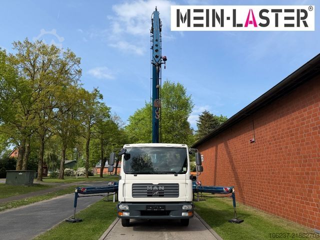 Autokranwagen MAN 8.180  Cormach 23000 36-3  32 Meter Montagekran