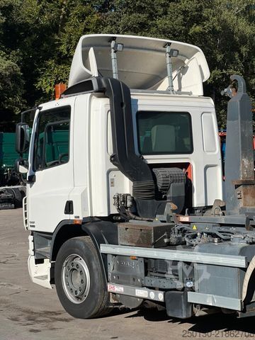 Hakowiec DAF CF 250 VDL-Abrollkipper mit Planenaufbau u. LBW
