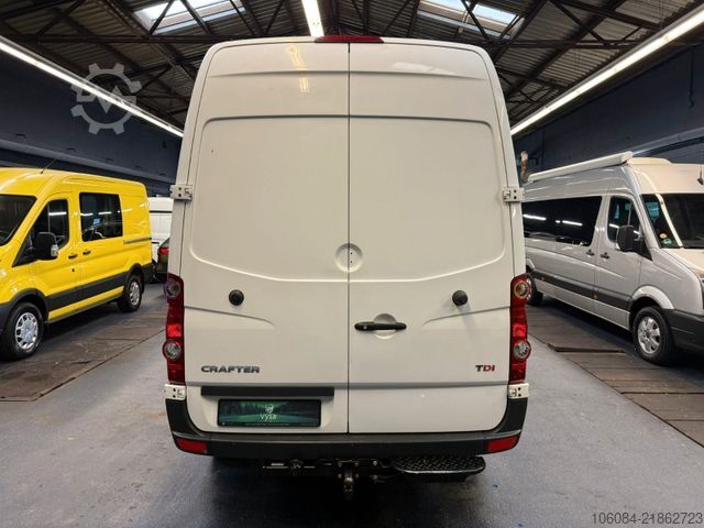 Kastenwagen VOLKSWAGEN Crafter Kasten L2H2 Klima Tempomat AHK 2.Hand