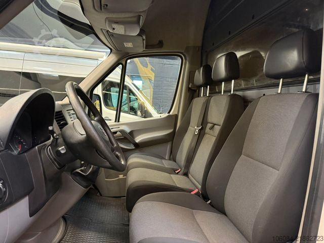 Kastenwagen VOLKSWAGEN Crafter Kasten L2H2 Klima Tempomat AHK 2.Hand