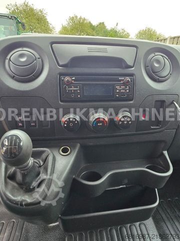 Plataforma de trabalho montada em camião NISSAN Nv klubb k32