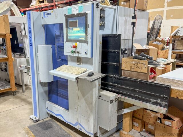 Dikey CNC delme makinesi WEEKE BHX 055