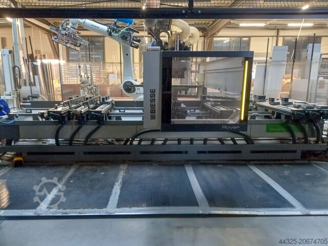 5 eksenli işleme merkezi BIESSE + KUKA ROVER A + KR210 R3100
