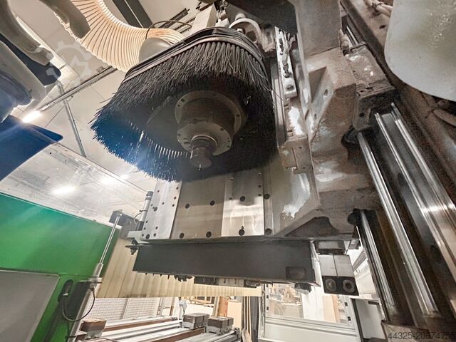 Centres d'usinage avec table à console BIESSE ROVER B 7.40