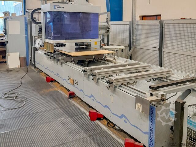 Centres d'usinage avec table à console WEEKE BHC 500