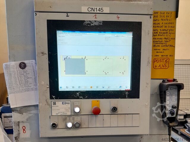 Centres d'usinage avec table à console WEEKE BHC 500