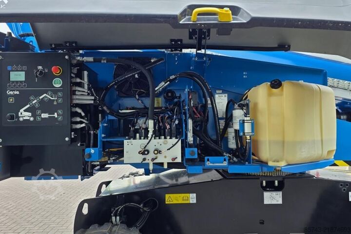 Τηλεσκοπική πλατφόρμα Genie S65XC Trax Valid inspection, *Guarantee! Diesel, 4