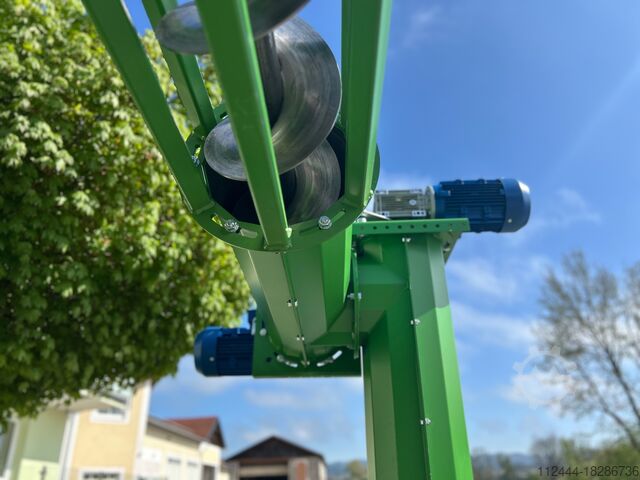 Vulsysteem houtsnippers vulschroef Löttner Maschinenbau 