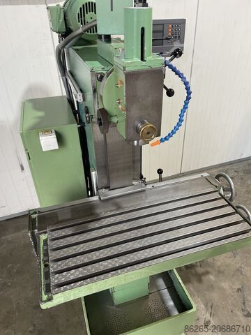 Fresatrice MAHO MH 560
