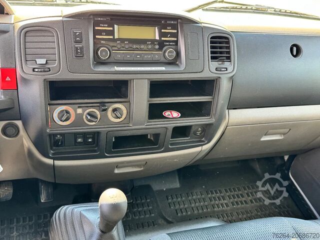 Maleta Nissan NT 35.14