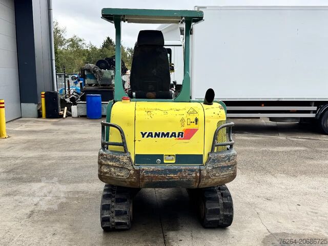 Miniexcavadora Yanmar B25V snelwissel + 2 bakken
