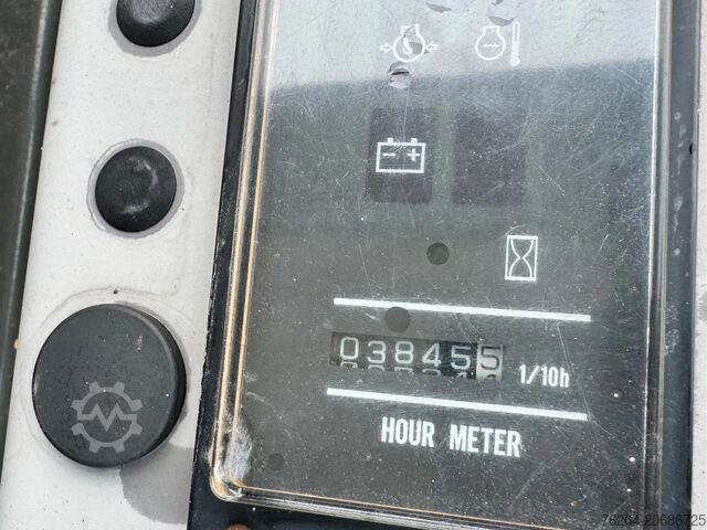 Miniexcavadora Yanmar B25V snelwissel + 2 bakken