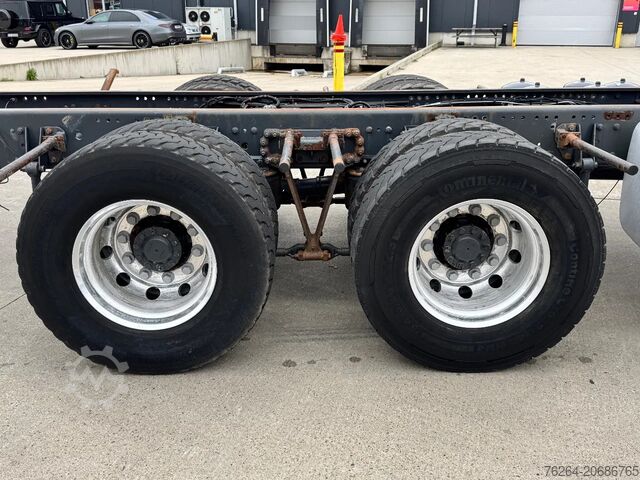 Chassis met cabine DAF XF 530 6x4 PTO RETARDER