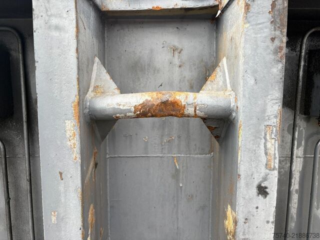 Cserélhető konténer Vossebelt container  + BOVEN KLEPPEN + 20 m3
