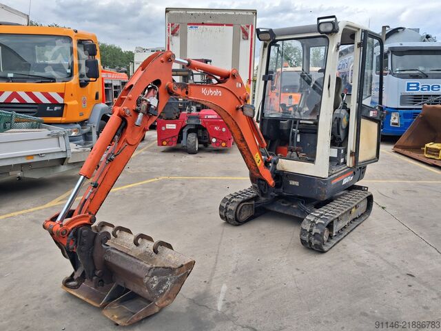 Minibagr Kubota KX41-3v