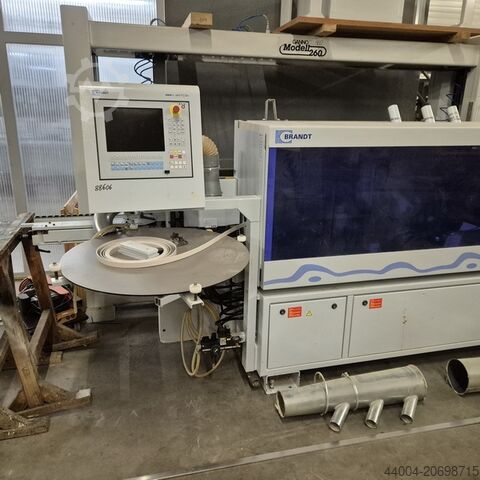 Mašina za izravnavanje ivica Brandt Optimat KDF 420