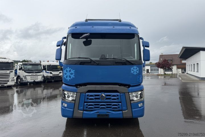 Standaard trekker Renault T460 4x2 SZM / Swiss-Vehicle
