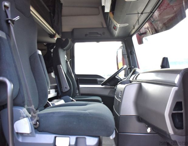 Standardowy ciągnik siodłowy MAN TGX 28.480 Sattelzugmaschine + HMF 2120 K5/FUNK
