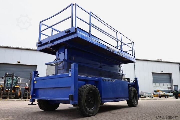 Schaarlift Liftlux SL210-25 D4WD S/P Diesel, Hydraulic Deck Extension