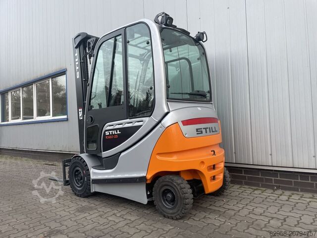 Electric 4-wheel forklift Still RX60-25