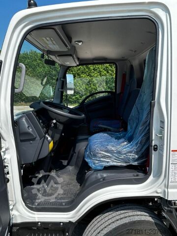 Kroghejselastbil ISUZU ISUZU P75 NUOVO SCARRABILE