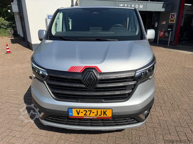 Dobozos furgon Renault TRAFIC EXCLUSIVE VAN CREW E6 L2H1 2.0L 170 PK D...