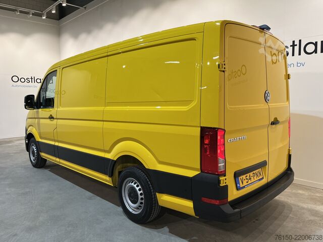 Dobozos furgon Volkswagen Crafter 35 2.0 TDI L3H2 140 PK / Euro 6 / 3.000...