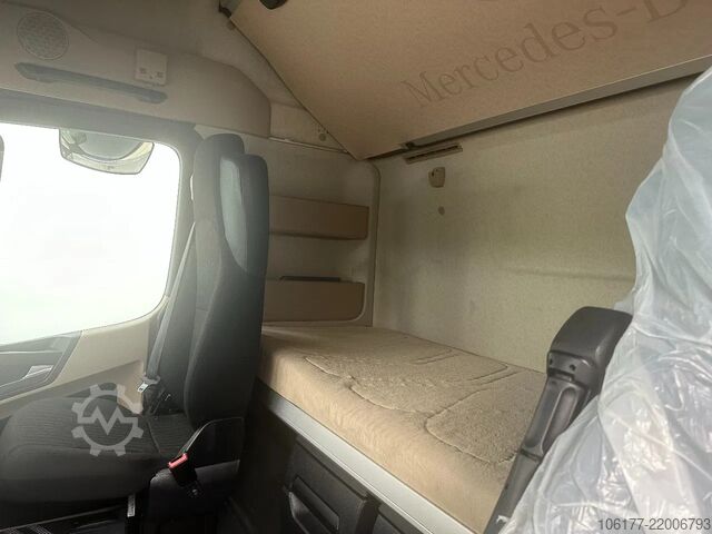Standaard-SZM Mercedes-Benz Actros 1845 AIRCO / ADR