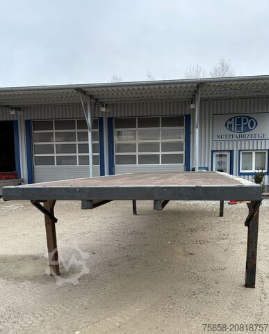 Wechselpritsche offen Krone 7,82m BDF Baustoff Zurringe Kranbar