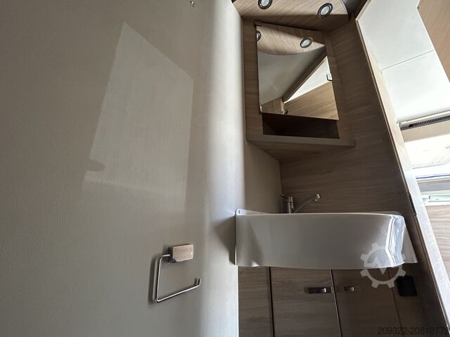 Félintegrált lakóautó Fiat Ducato Carasuite 650 MF | 5 Posti Letto | Completamente Attrezzato