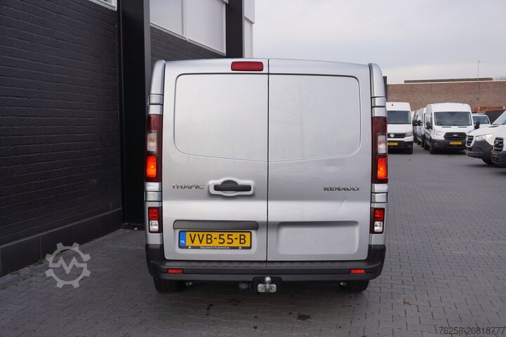 Panelová dodávka Renault Trafic 2.0 dCi 150PK 2x Schuifdeur - EURO 6 - A...