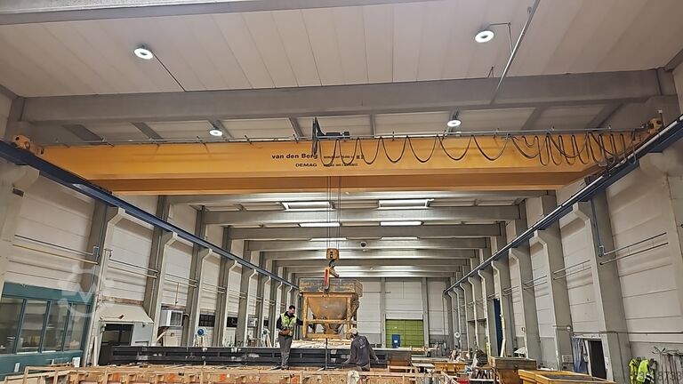 Macara de tip pod rulant demag 10.000KG 18,905mm
