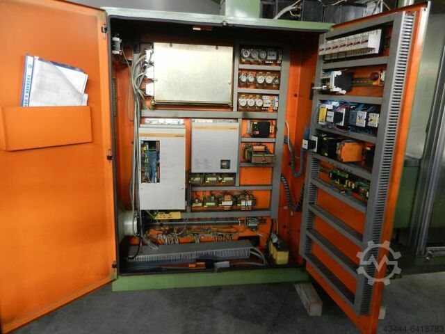 CNC freesmachine HERMLE UWF 900 E