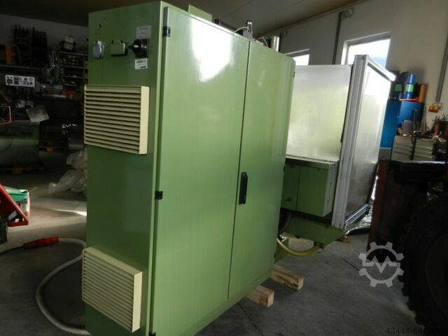 CNC freesmachine HERMLE UWF 900 E