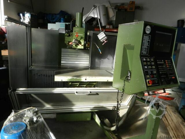 CNC freesmachine HERMLE UWF 900 E