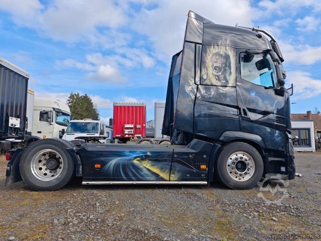 Standard nyergesvontató RENAULT T520 High Edition Show Truck Vollausstatt.