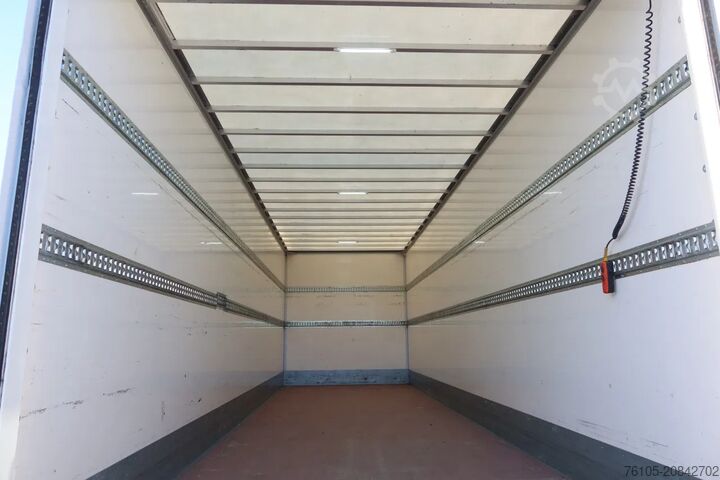 Box body DAF CF 320 Bak+Klep Dhollandia 2.000 kg