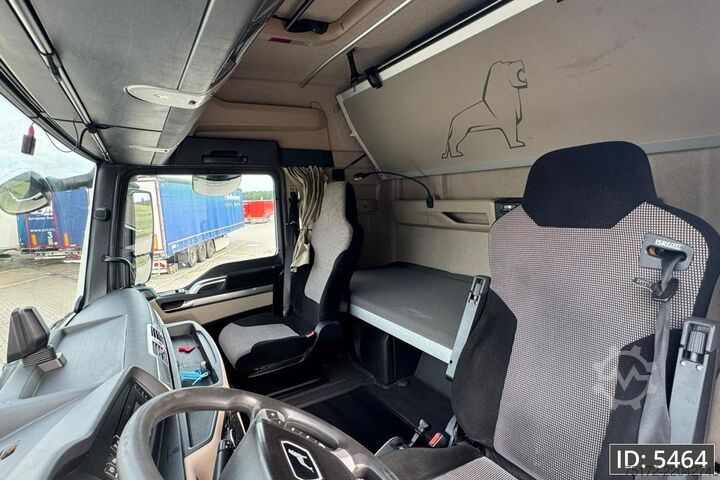 Padrão-SZM MAN TGX 18.460 XLX, Euro 6, / Retarder / 2 Tanks / ...