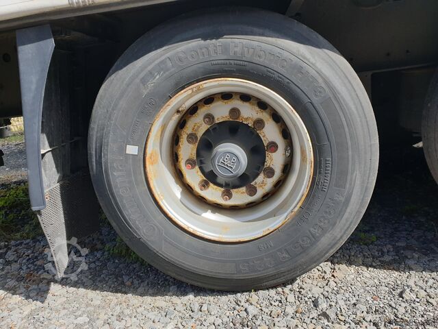 Semiremorcă deschisă cu prelată FLIEGL 3-Achs Gardine SDS 350 RoadRunner