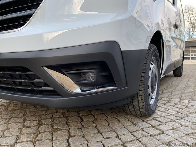 Kastenwagen RENAULT Trafic DOKA KOMFORT L2H1 3,0t dCi 130 KAMERA+LED